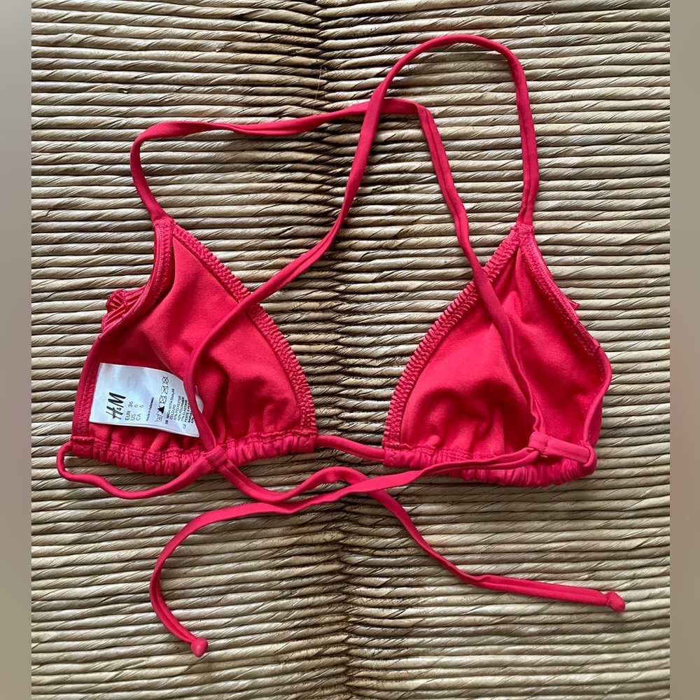 H&M Ruffle Bikini Top - Picture 3 of 4